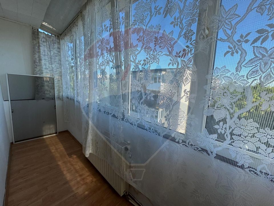 Apartament cu 2 camere zona Lebada