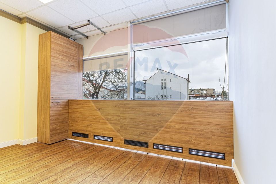 35.5sq.m Office Space for rent, Vlahuta area