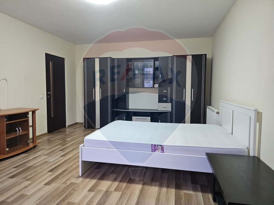 Inchiriez apartament cu 2 camere decomandate în Gheorgheni