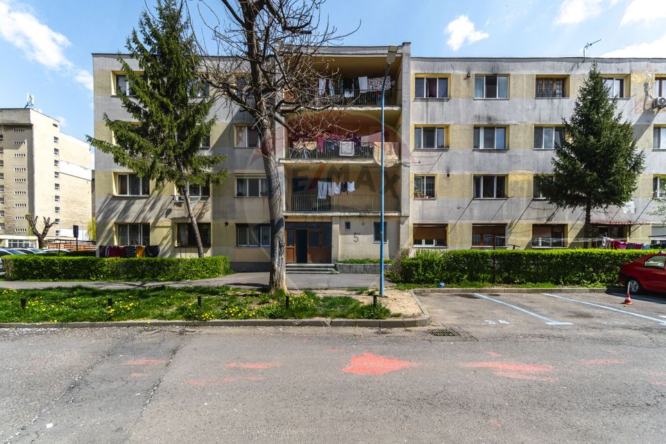 GARSONIERĂ TIP CAMERĂ DE CĂMIN| TRACTORUL| 21 MP | MOBILATĂ | BOXĂ