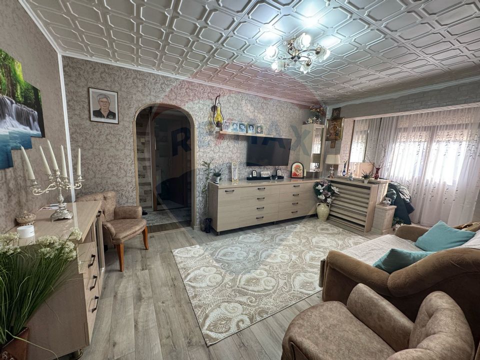 Apartament etaj 1 în zona Sud, complet mobilat si utilat