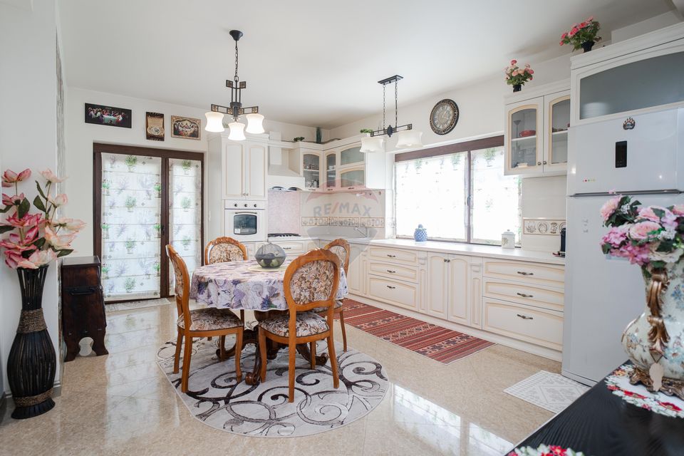 0% Comission - High-End Villa for Sale – Lunca Cetățuii / Iași