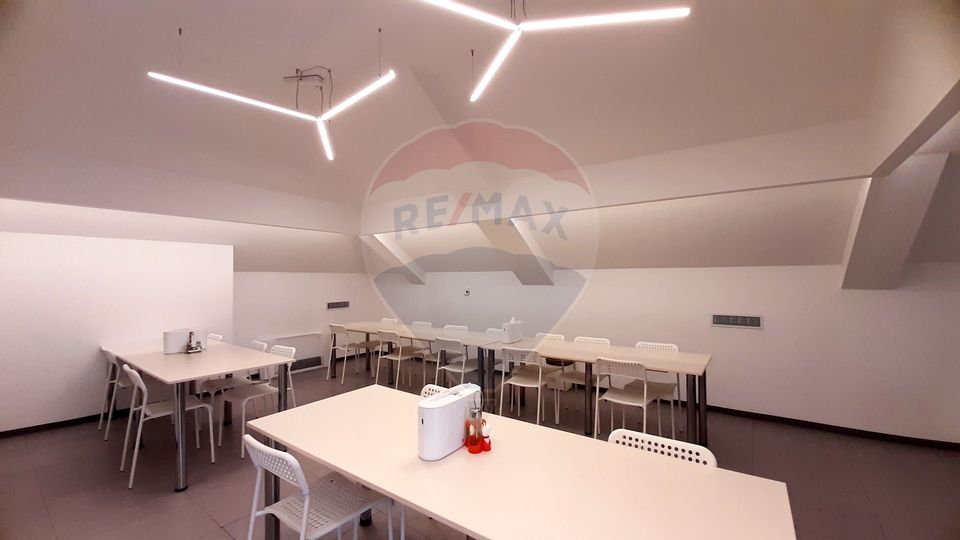 75sq.m Office Space for rent, Andrei Muresanu area