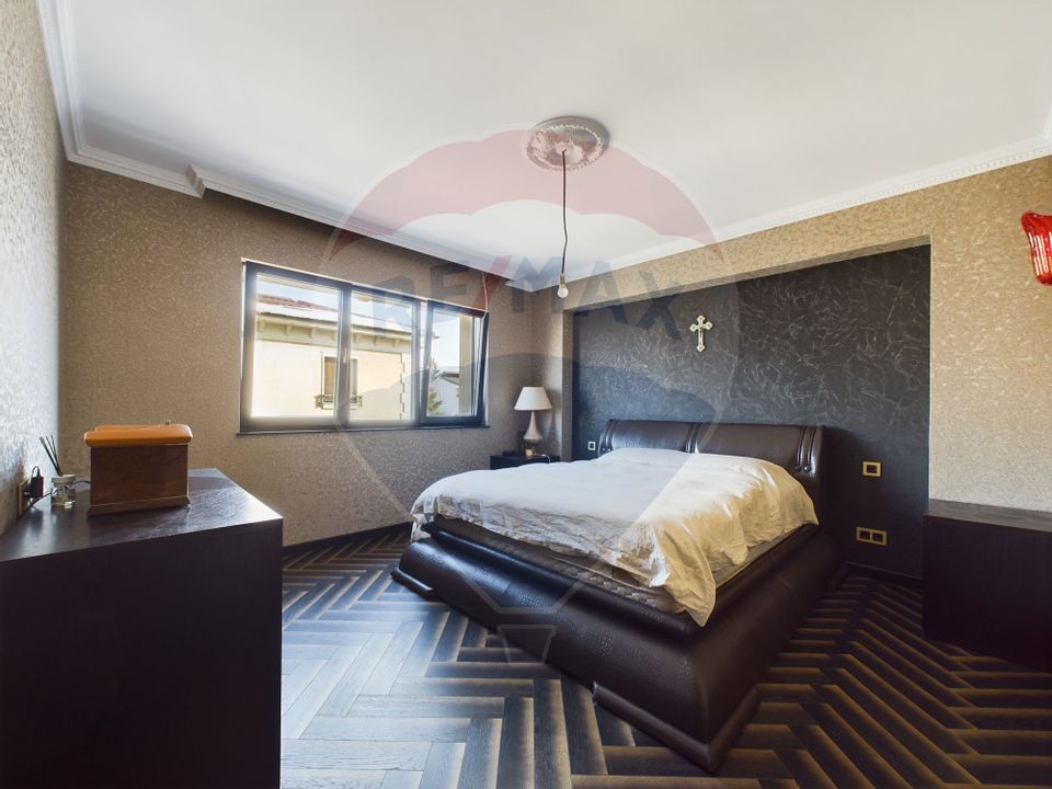 16 room House / Villa for sale, Parcul Carol area