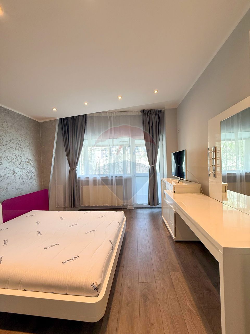 2 room Apartment for rent, Universitate area
