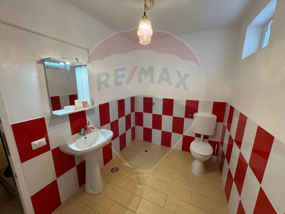 6 room House / Villa for sale, Darmanesti area