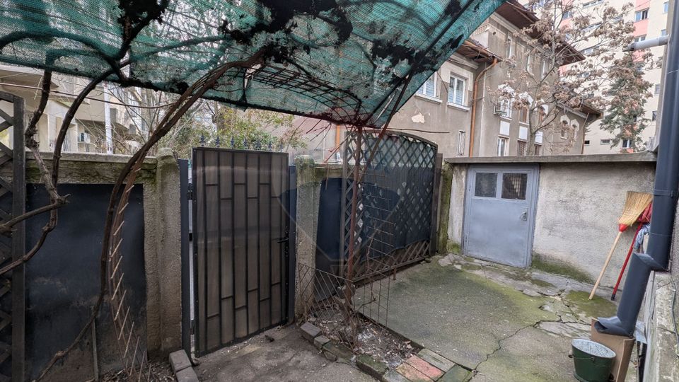 Vânzare Casă / Vilă cu 11 camere  în zona Iancului