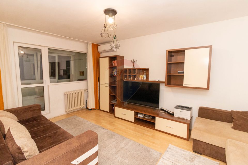 Apartament cu 2 camere decomandat de vanzare zona Dristor Baba Novac