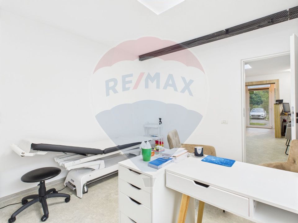 72sq.m Commercial Space for sale, Centrul Civic area