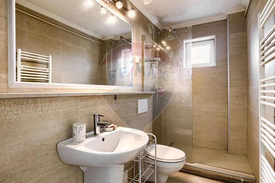 Apartament cu 2 camere de închiriat în zona Ultracentral
