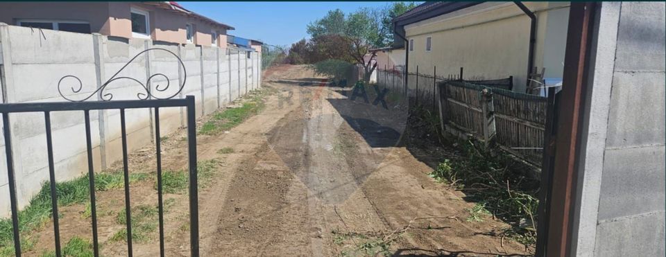 Land 1,984sqm Ciorogarla / Strada Horia
