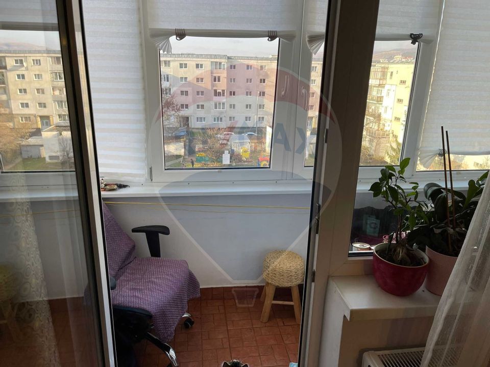 Apartament cu 3 camere de închiriat în zona Manastur