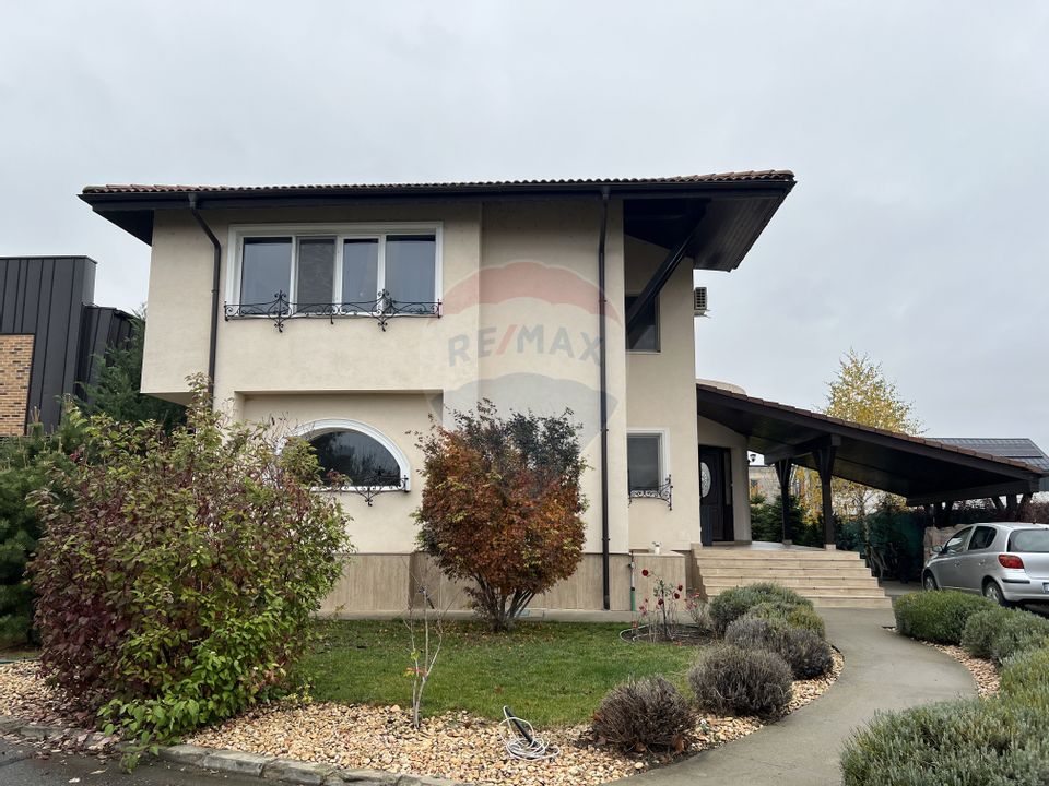 5 room House / Villa for sale