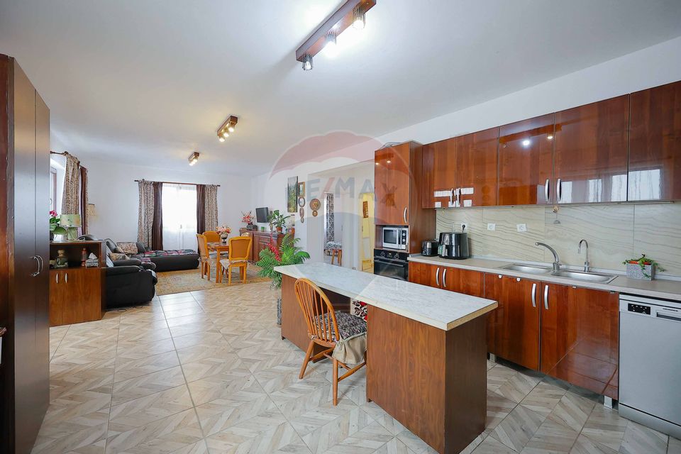 3 room House / Villa for sale