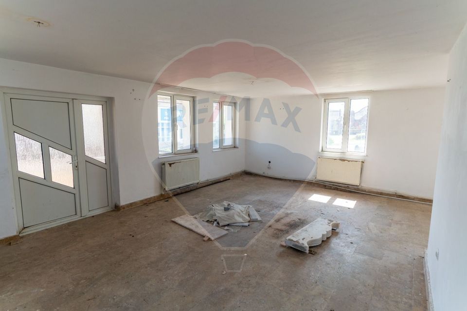 4 room House / Villa for sale, Central area