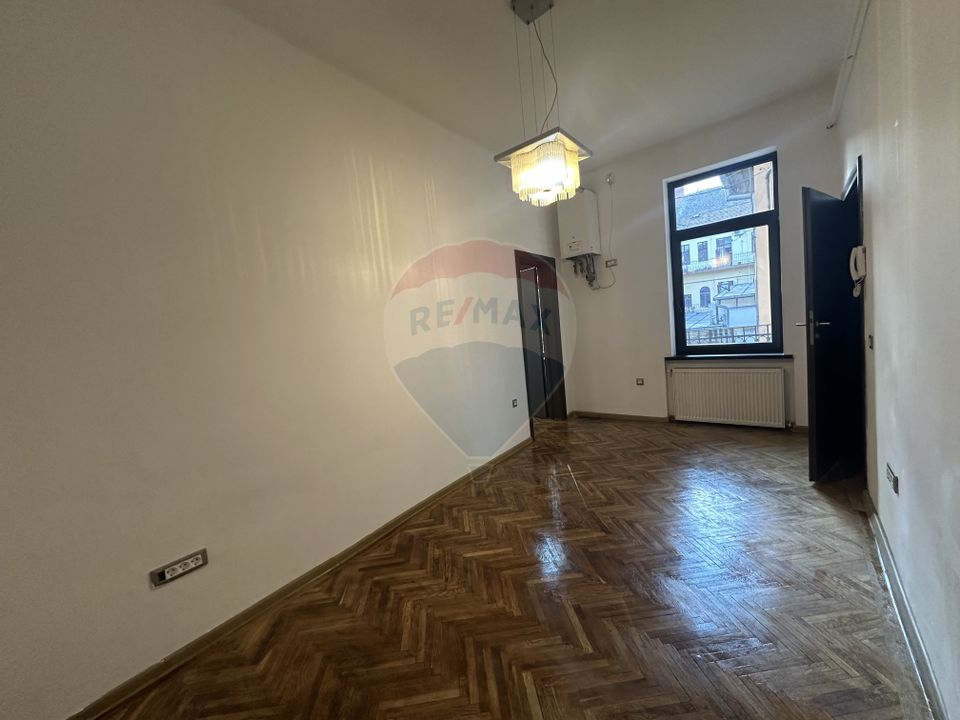 2 room Apartment for rent, Ultracentral area