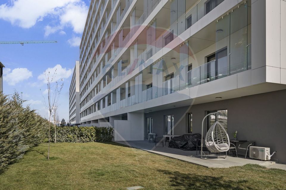 Large 2-room apartment for sale in Pipera area