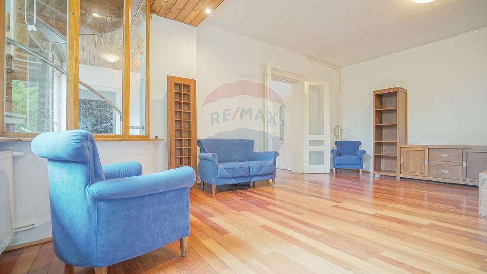 OFERTA REZERVAT  Centrul Civic, Brasov