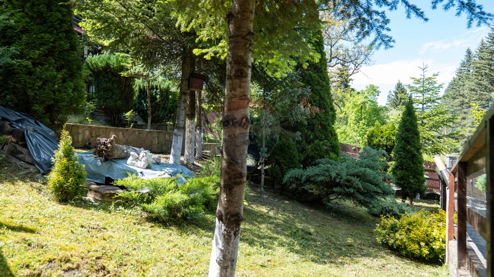 Oferta - vanzare pensiune 10 camere si casa de vacanta, Slanic Prahova