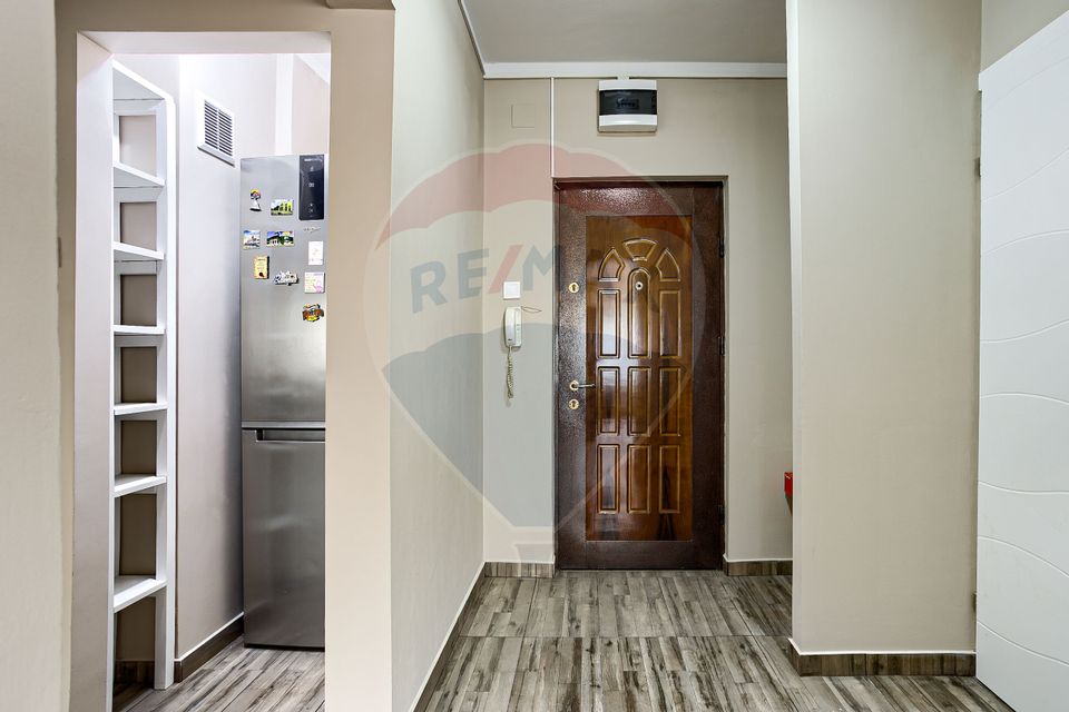 2 room Apartment for rent, Romanilor area