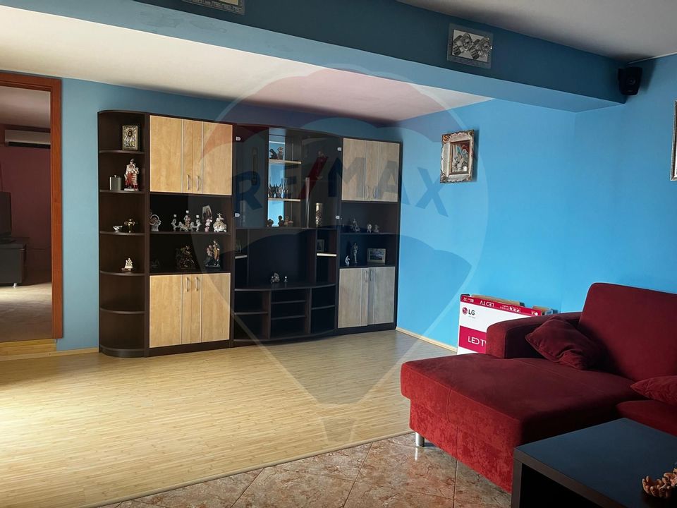 7 room House / Villa for sale