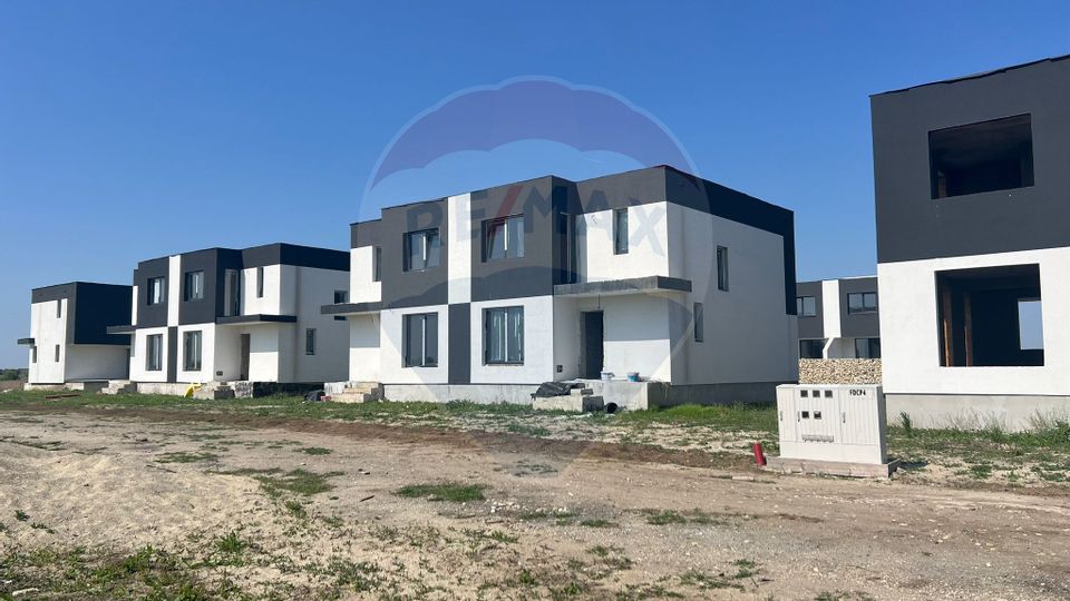 Casă / Vilă Berceni - Strada Primaverii - Nataela Residence