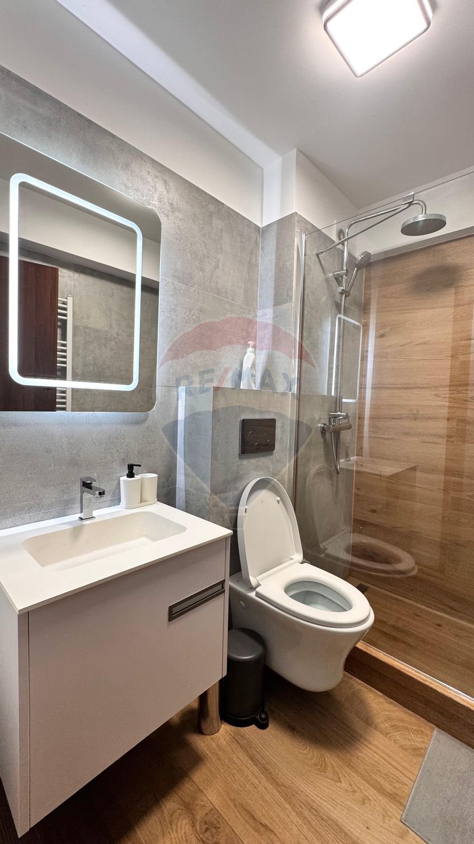Apartament format din 3 imobile, vedere frontala la mare, Mamaia Nord