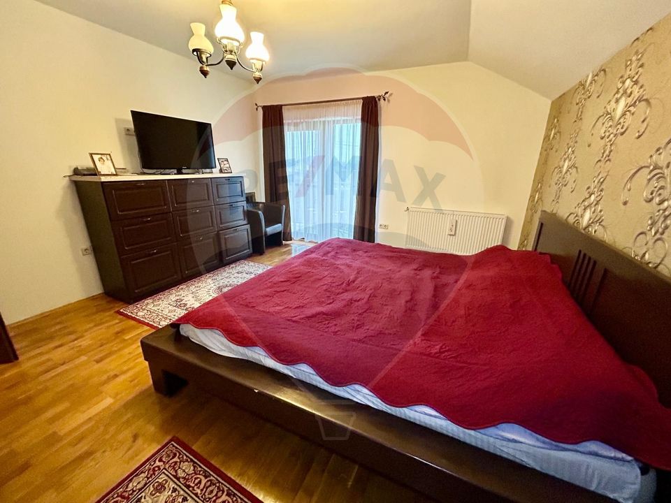 Casa/Vilă cu 4 camere de vânzare in Santandrei
