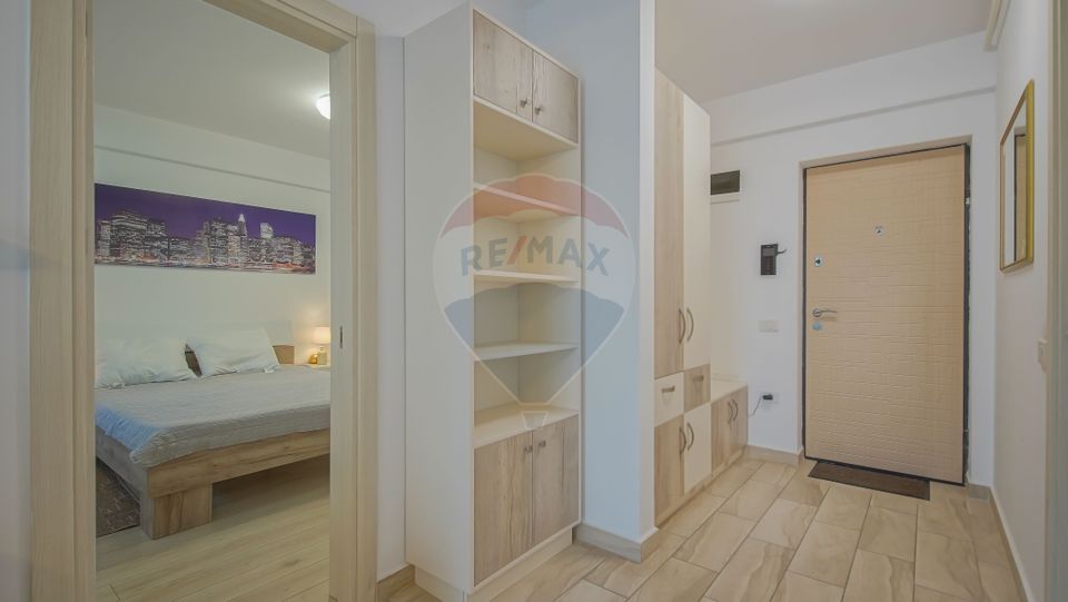 2 room Apartment for rent, Tractorul area