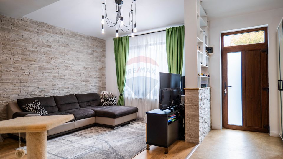 Vanzare - vilă 4 camere de complet mobilata, str. Caisului - Dobroesti