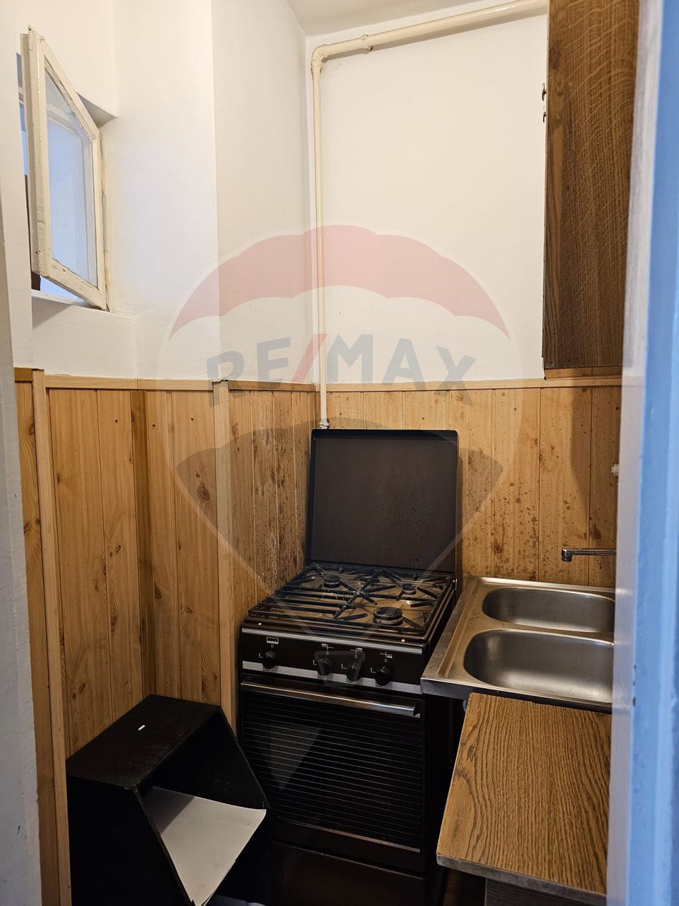 Garsoniera -Versatilitate Excelenta pe Calea Bucuresti, Brasov