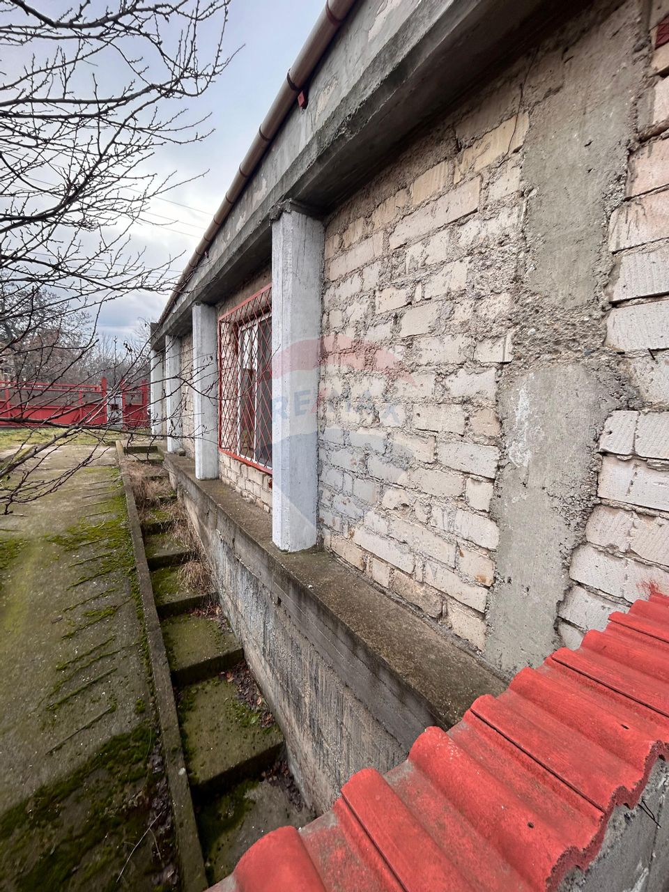 5 room House / Villa for sale, 1 Mai area