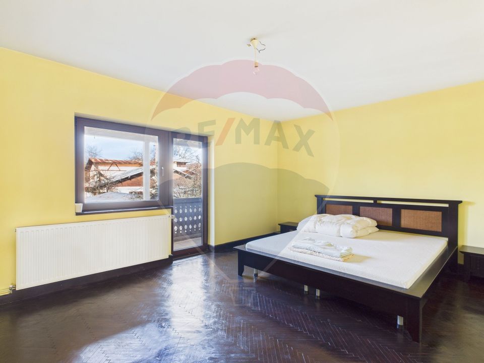 Vilă spațioasă în zona centrală Breaza, 310 mp utili, teren 610 mp