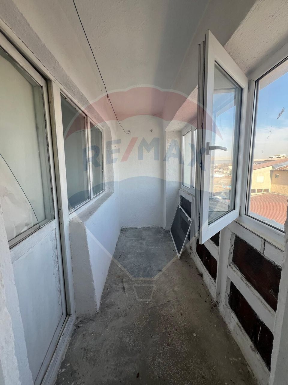 Apartament 4 camere in zona Piata