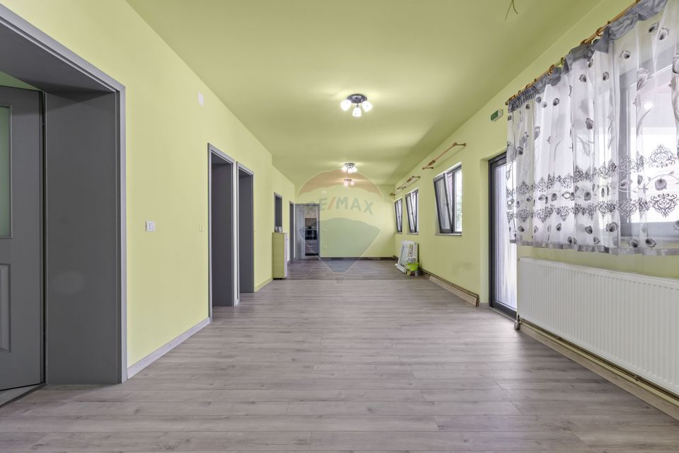 7 room House / Villa for sale, Sannicolau Mic area