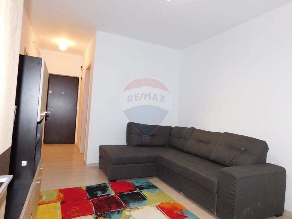 Garsoniera for rent in the Militari area