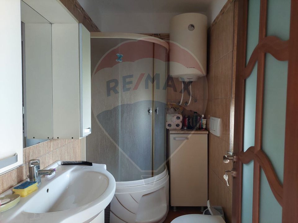 Casa de vanzare in Sarata jud. Bacau