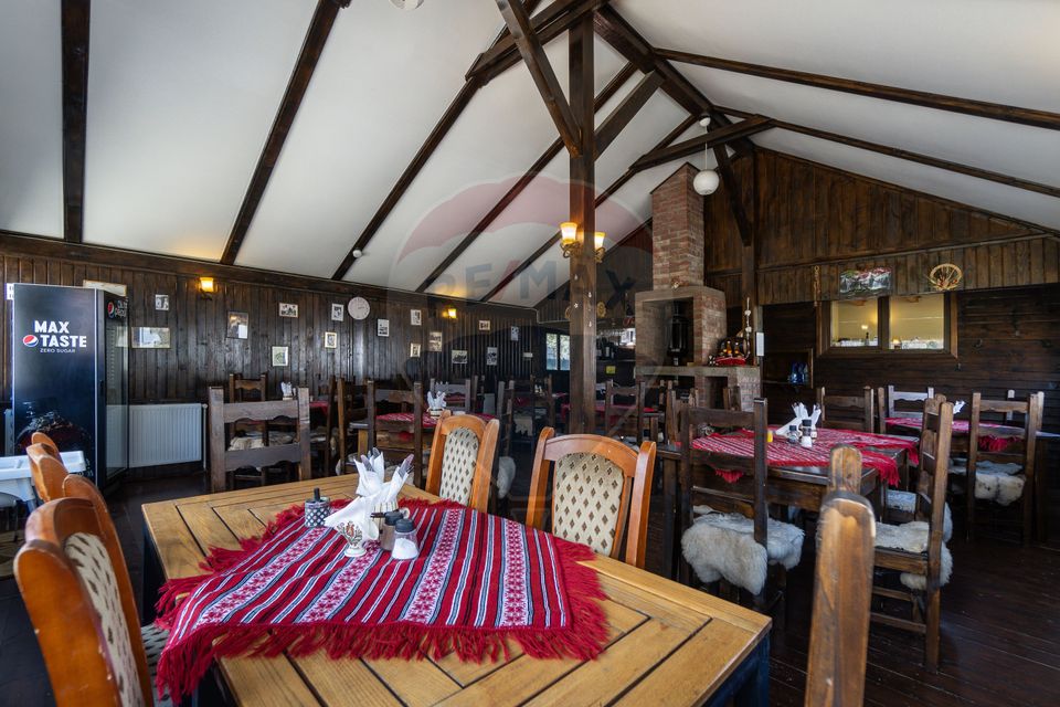 98sq.m Commercial Space for rent