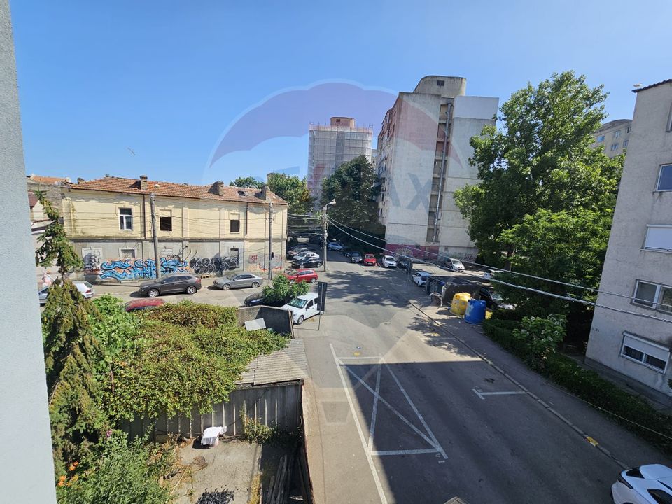 Spațiu comercial de inchiriat Casa de Cultura-Constanta