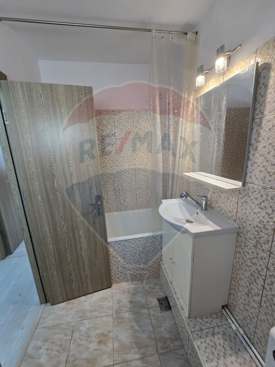 Apartament cu 2 camere Central Slatina, gata de mutare