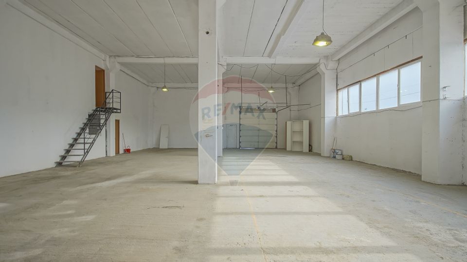 250sq.m Industrial Space for rent, Bartolomeu area