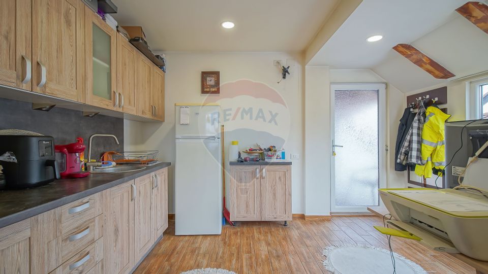 Casă deosebită în Brașov, afacere sau locuință multifuncțională!