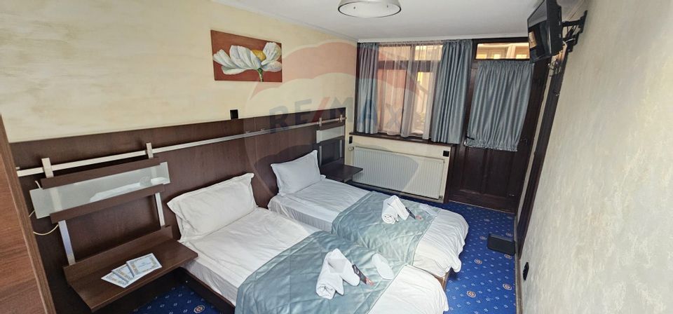 13 room Hotel / Pension for sale, Centrul Istoric area