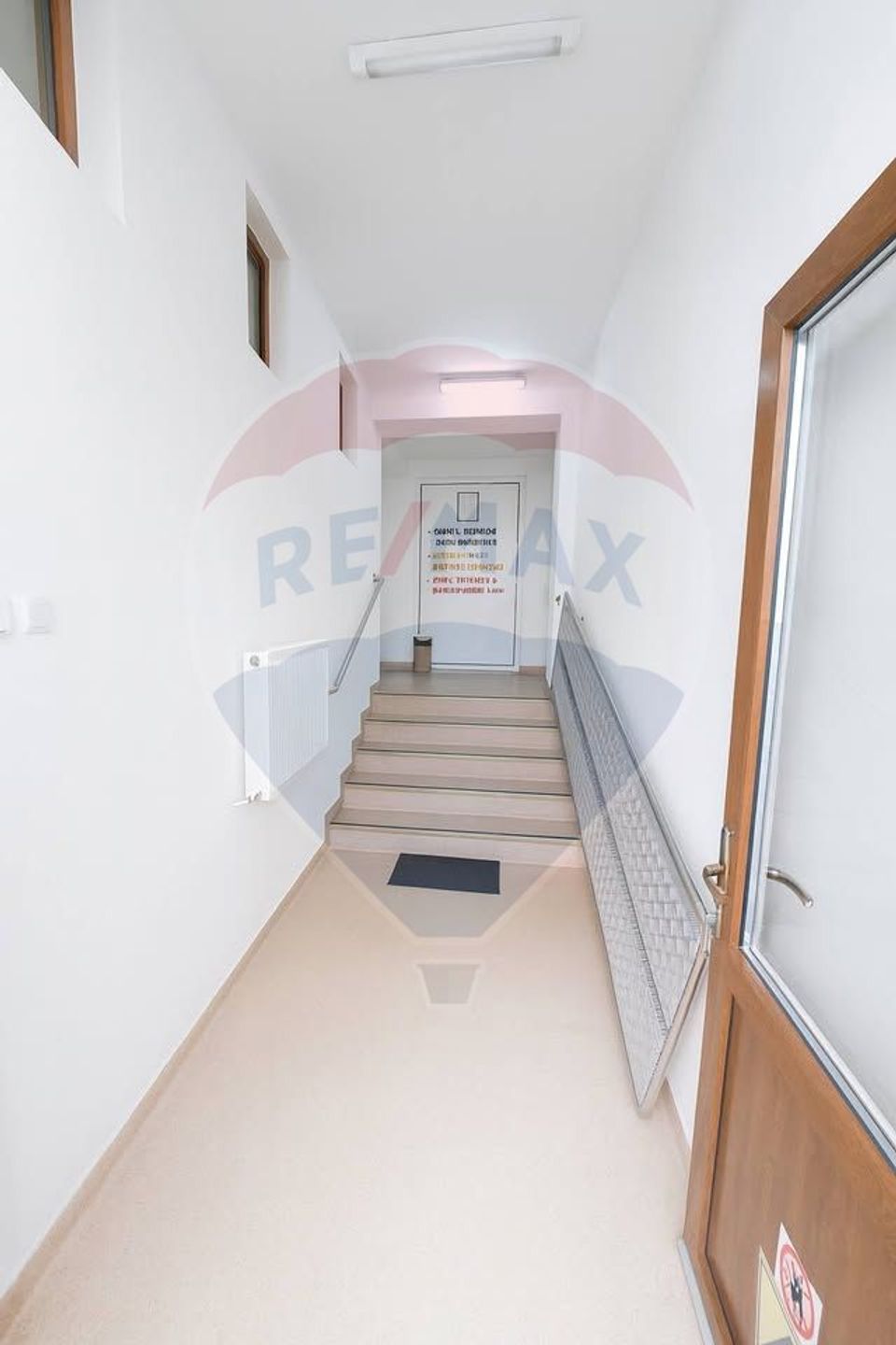 Spațiu comercial pentru clinică / laborator / cabinet medical