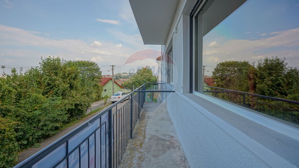 3 room Apartment for sale, Brasovul Vechi area