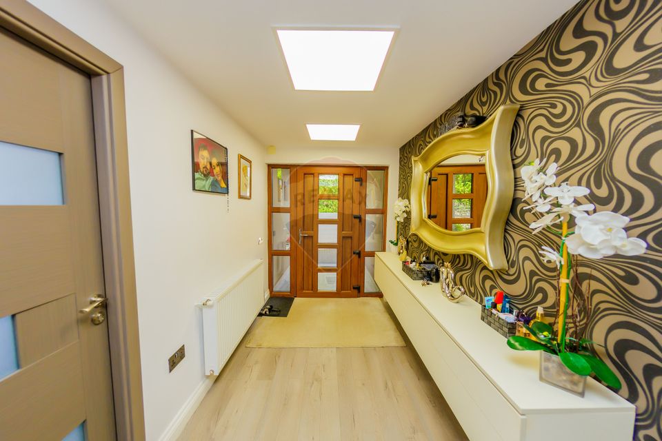 PROPRIETATE DEOSEBITA - Busag