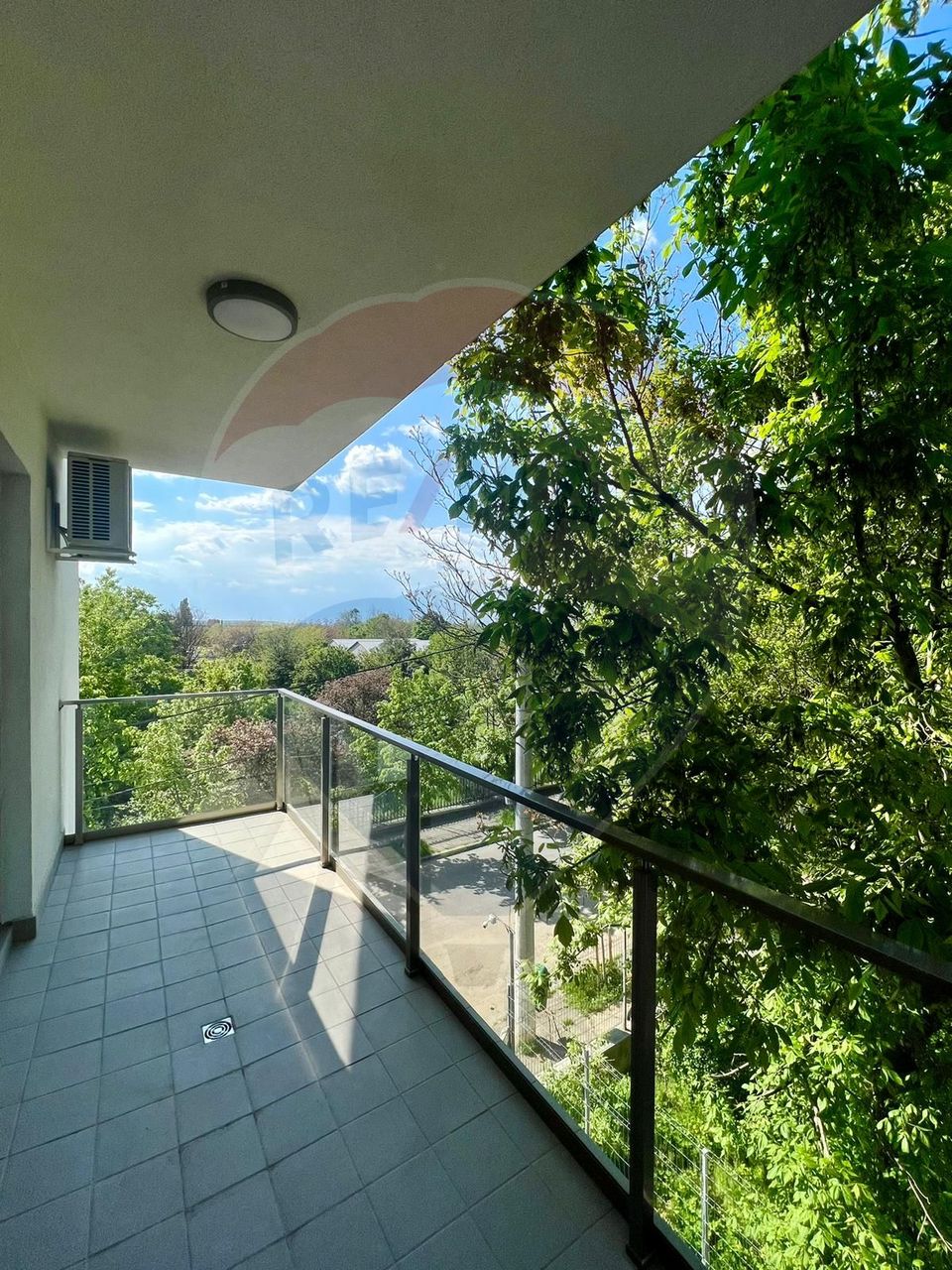 2 room Apartment for sale, Central area