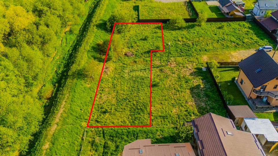 Teren 963mp Bod / Strada lalelelor