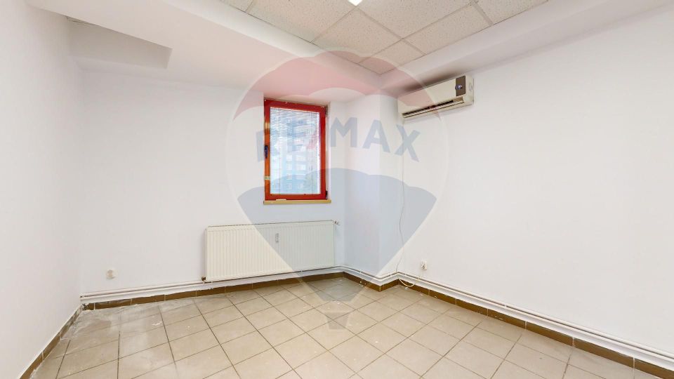 Office space (4-5) of 130sqm for rent in the Calea Plevnei area