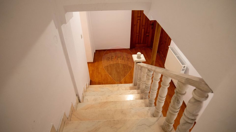 330sq.m Commercial Space for sale, Central area